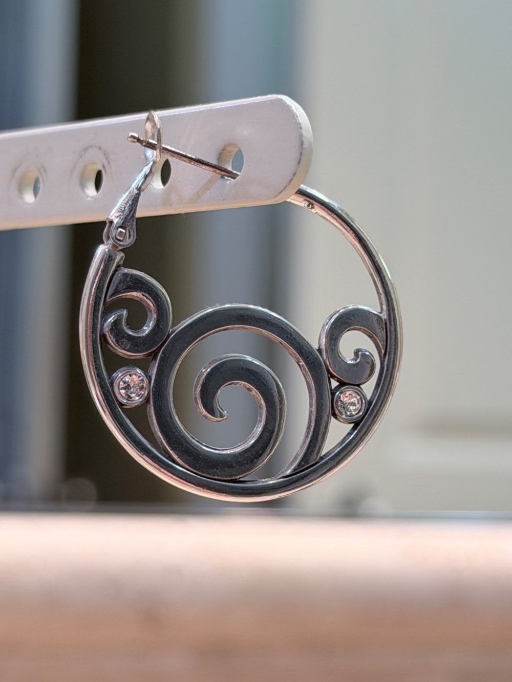 Brighton London Groove Hoop Reversible Earrings - Picture 4 of 6